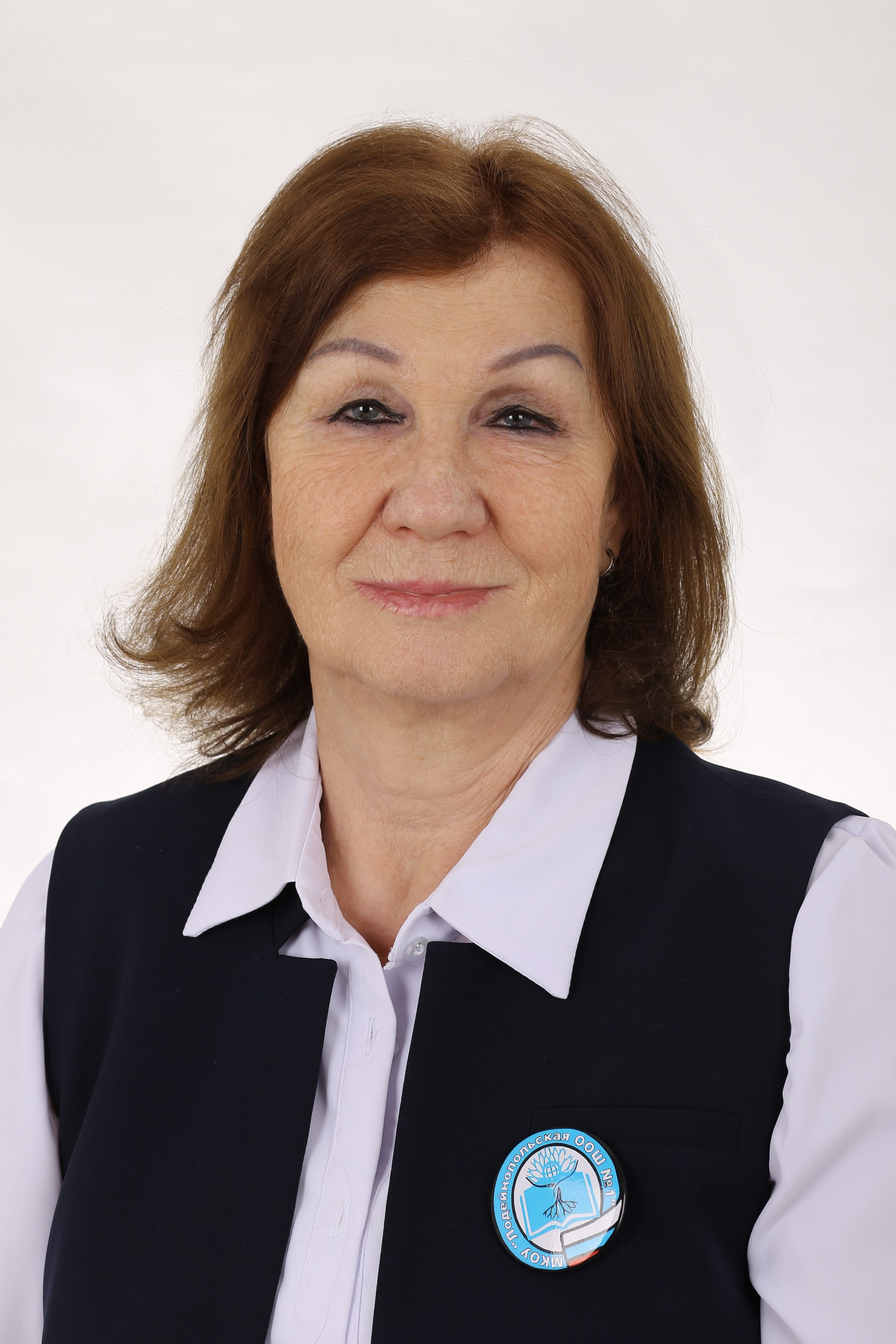 Колесниченко Людмила Владимировна.